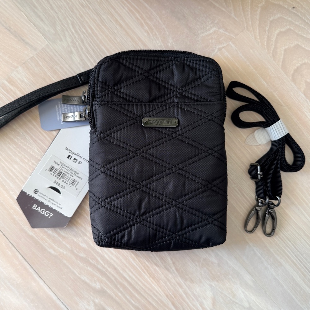 Baggallini Take Two RFID Bryant Crossbody - Quilted Black